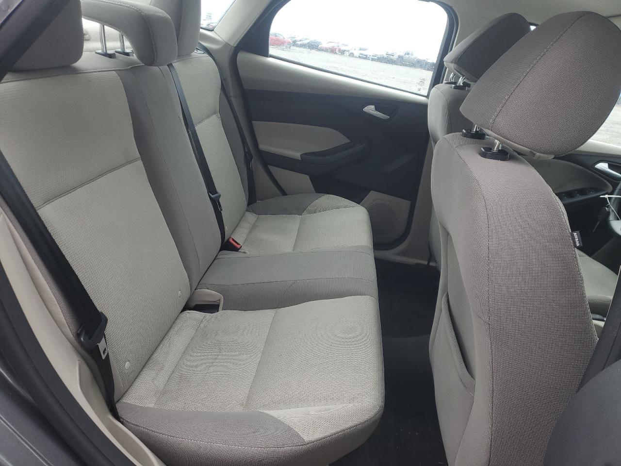 2014 Ford Focus - Image 10