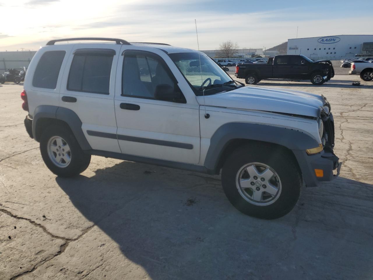 2005 Jeep Liberty (North America) - Image 4