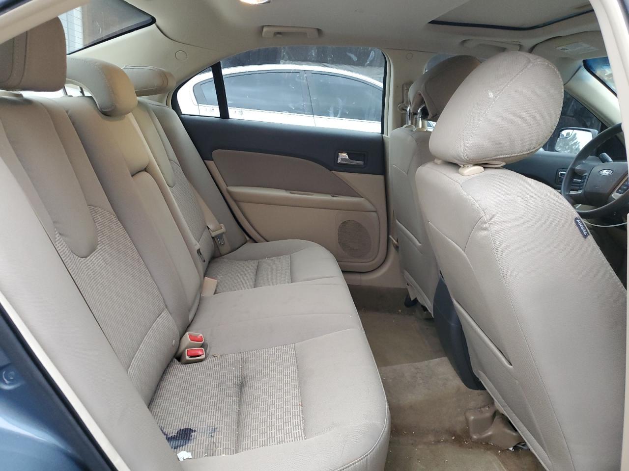 2012 Ford Fusion - Image 10
