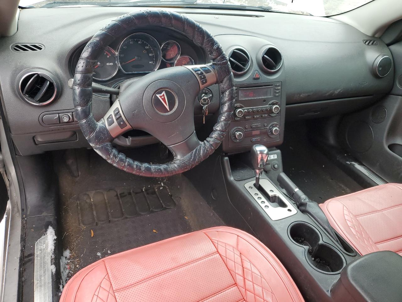 2008 Pontiac G6 - Image 8