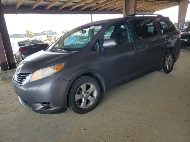2011 Toyota Sienna Le