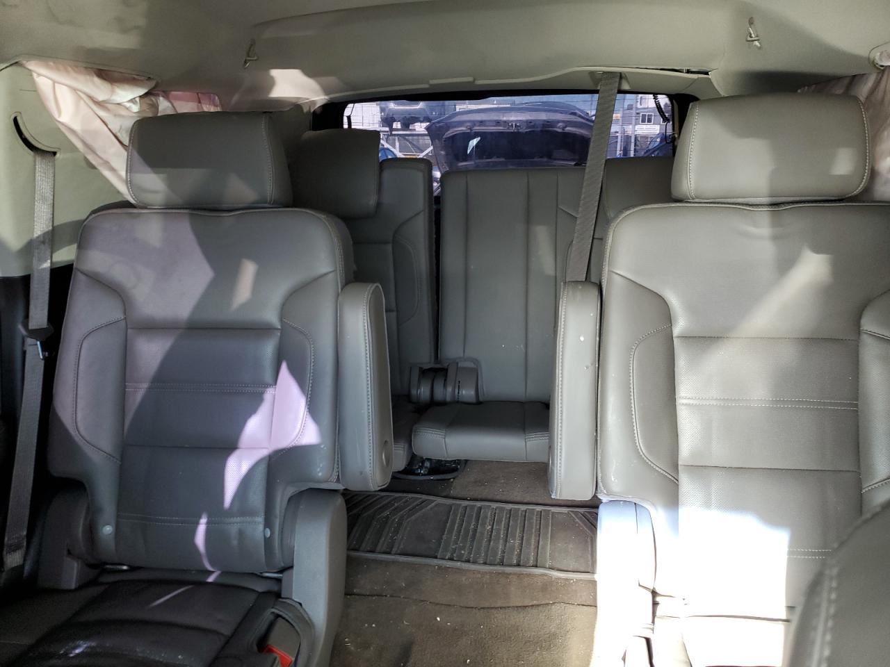 2015 GMC Yukon - Image 10