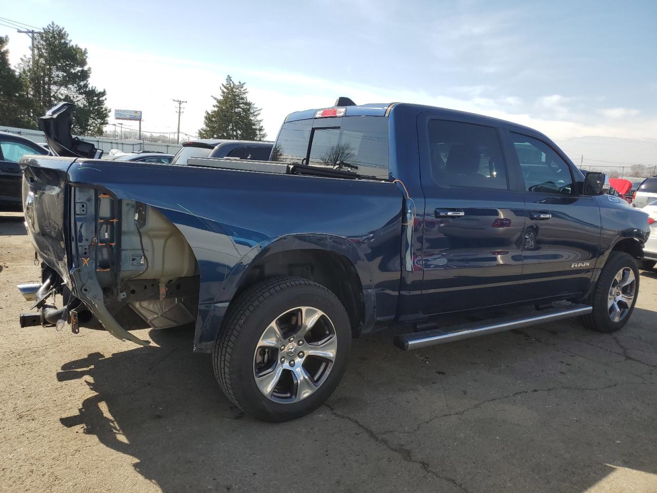 2019 RAM 1500 - Image 3