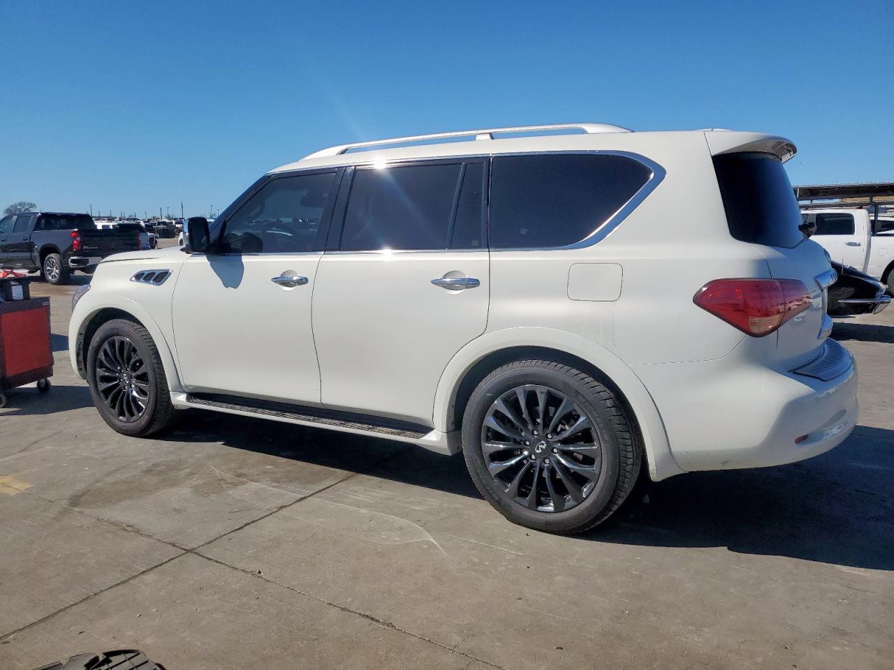 2012 Infiniti QX56 - Image 2