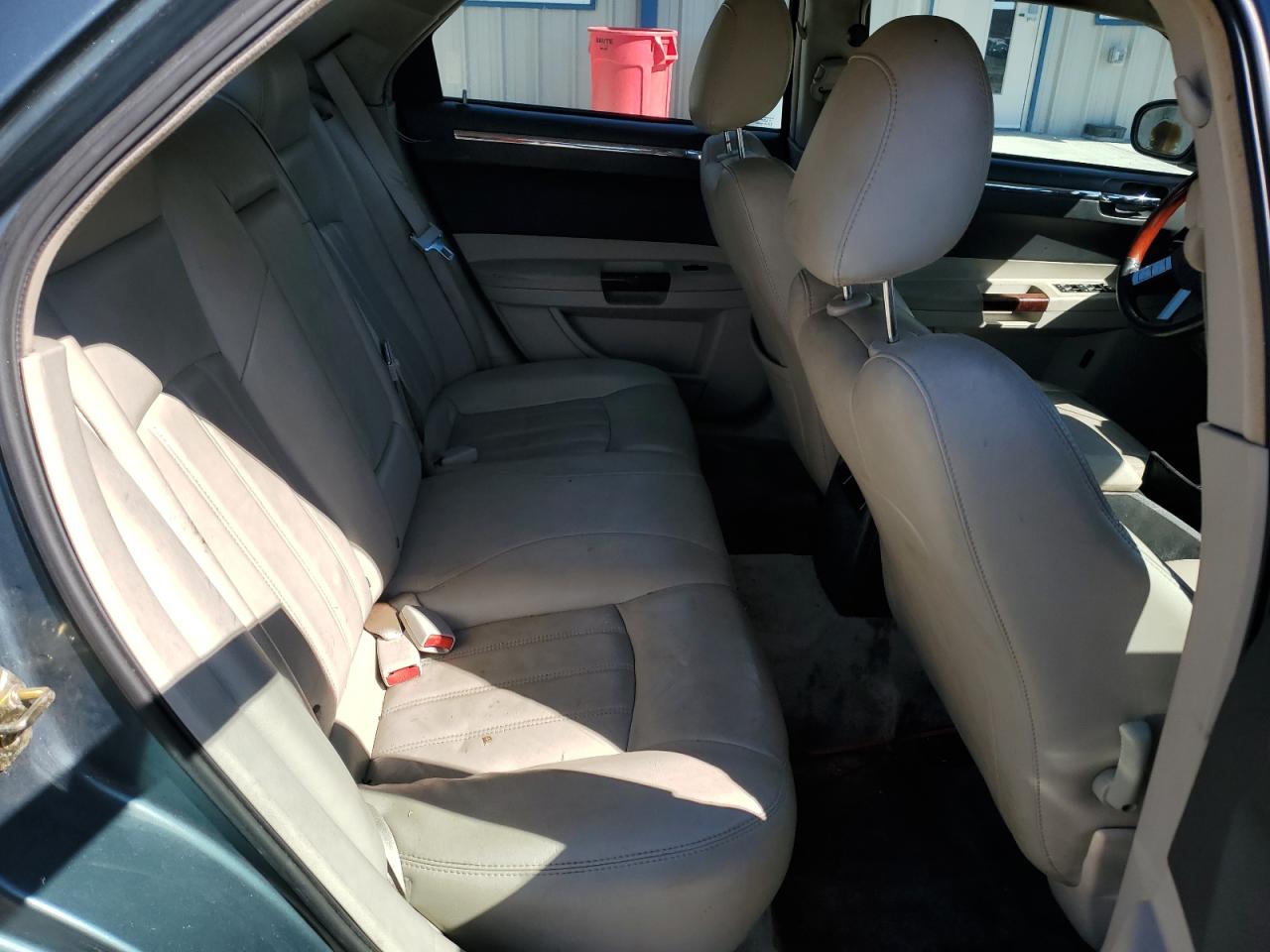 2006 Chrysler 300C VIN: 2C3KA63H56H134991 Lot: 81144425