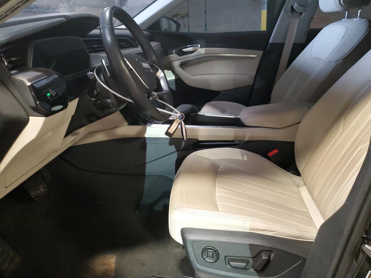 2024 Audi Q8 E-Tron Premium Plus VIN: WA15AAGE0RB016575 Lot: 47861205