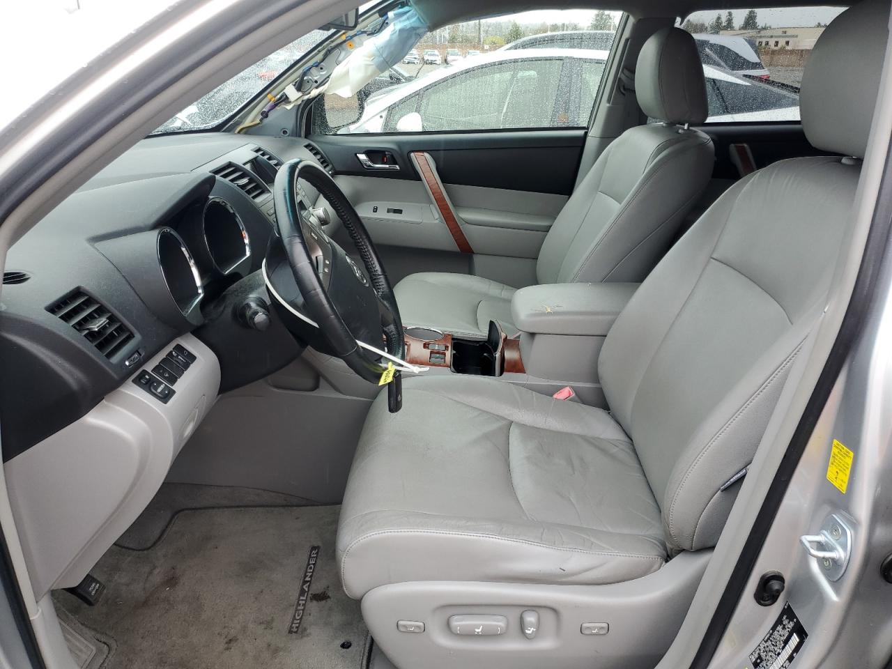 2009 Toyota Highlander - Image 7