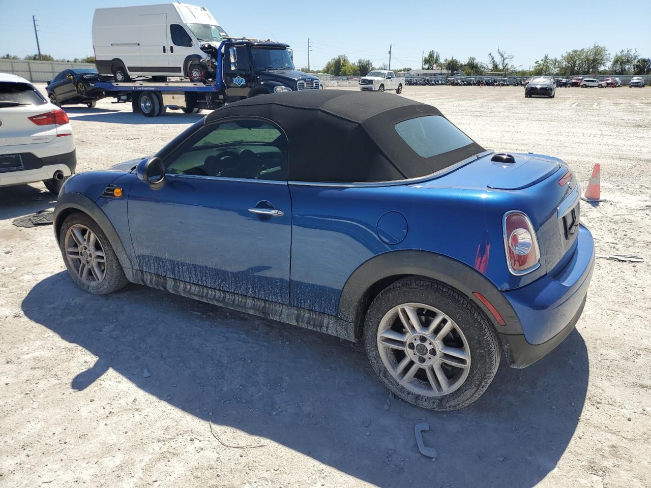 2013 MINI Cooper - Image 2