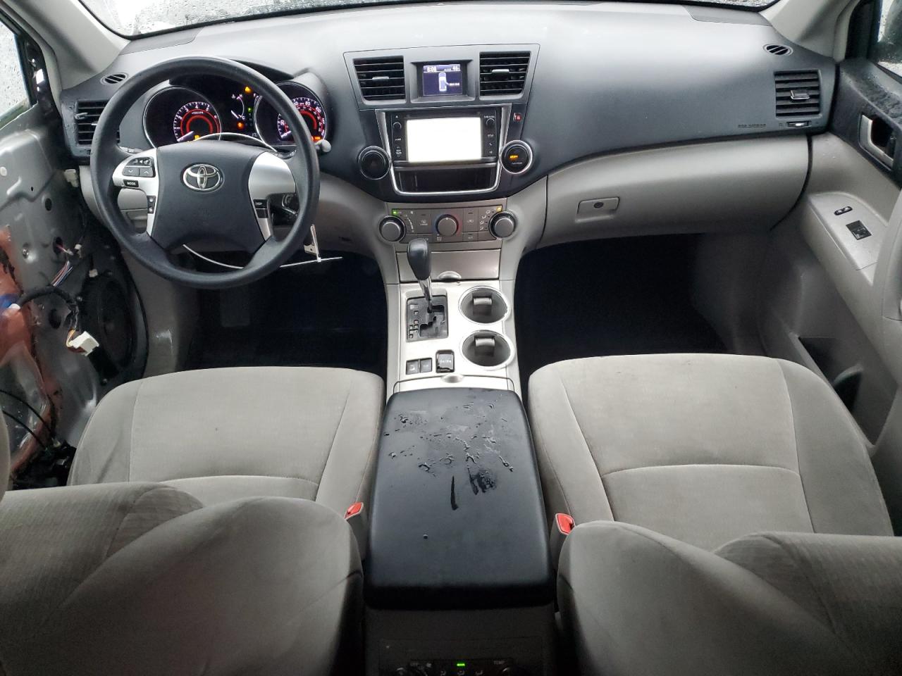 2013 Toyota Highlander - Image 8