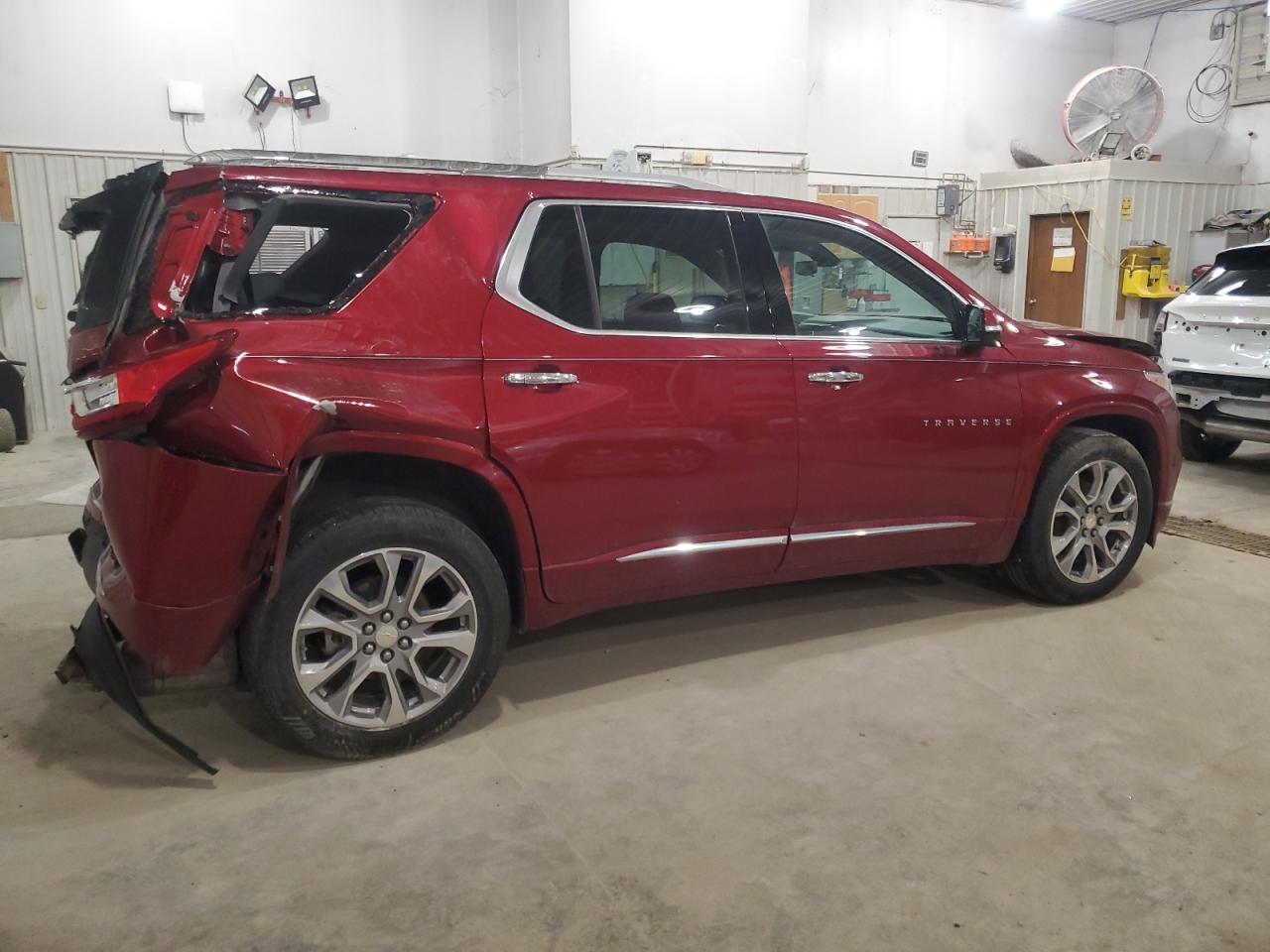 1GNEVJKW4JJ106100 CHEVROLET TRAVERSE 2018