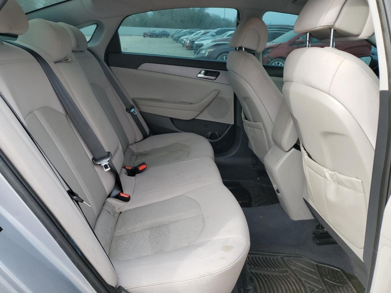 2017 Hyundai Sonata - Image 10