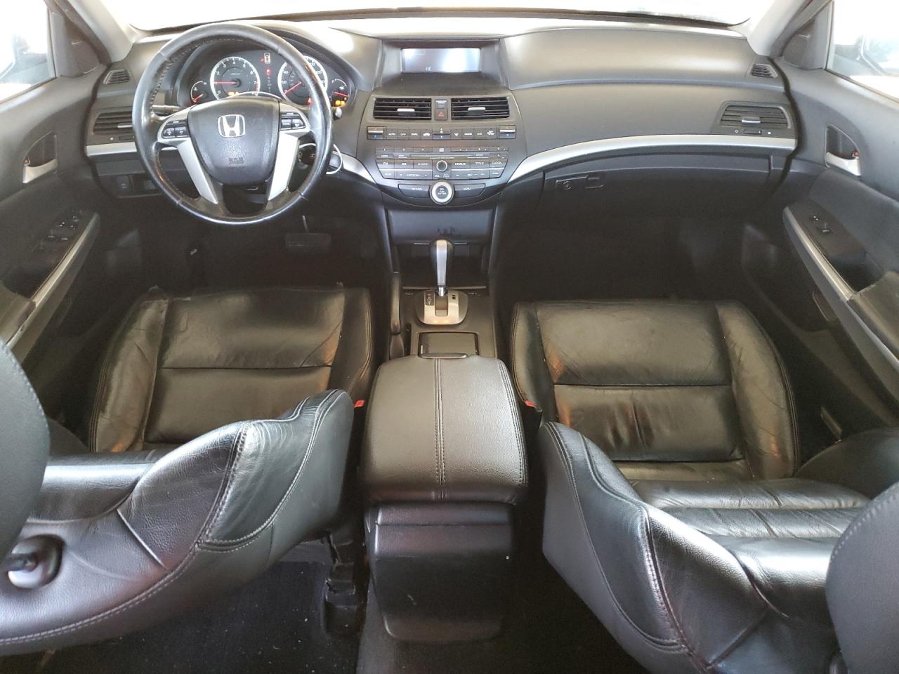 2009 Honda Accord - Image 8