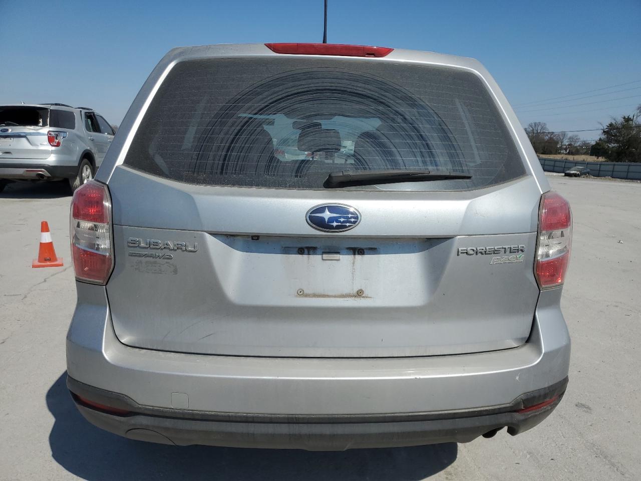2015 Subaru Forester - Image 6