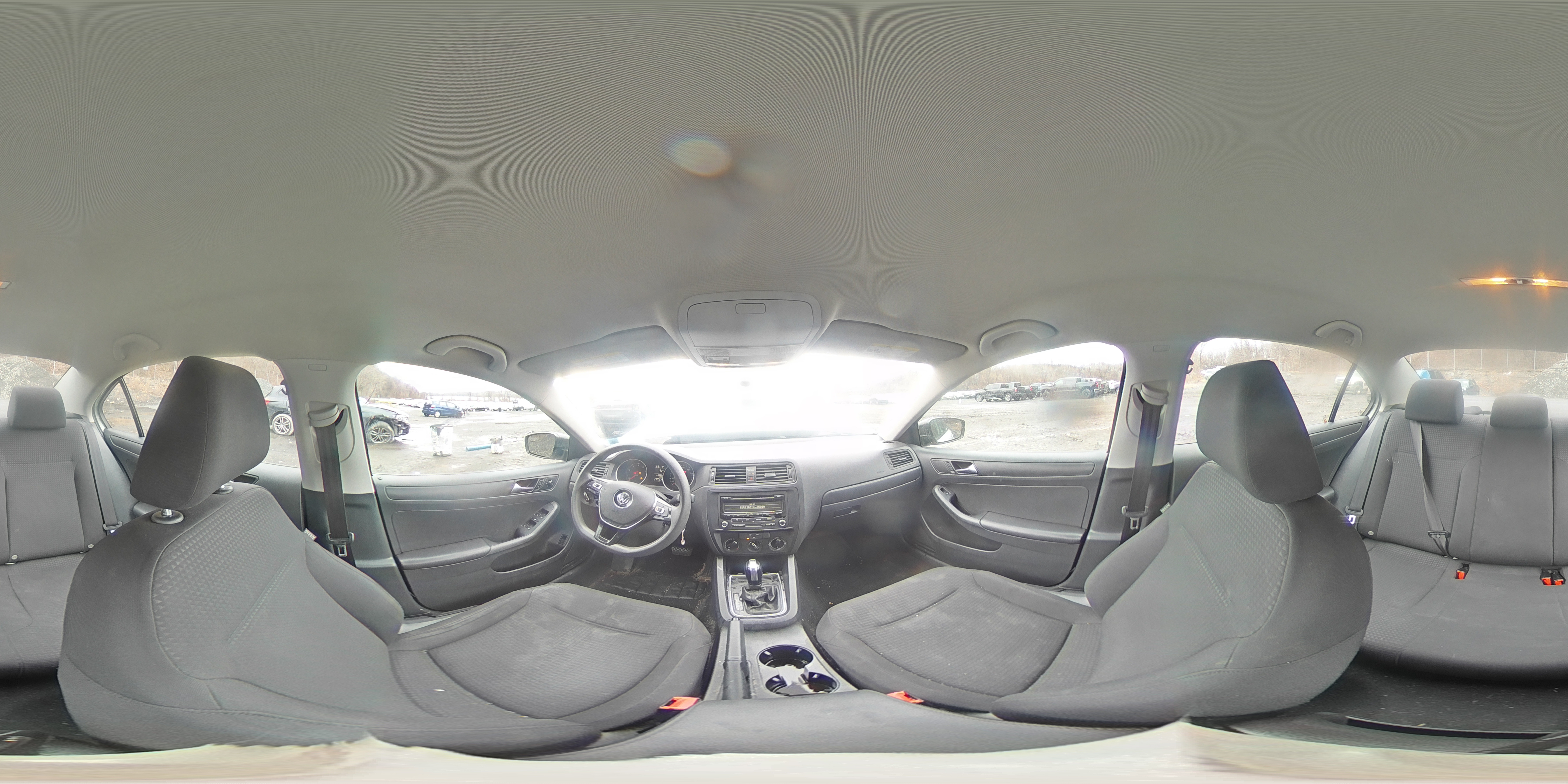 2015 Volkswagen Jetta - Image 12