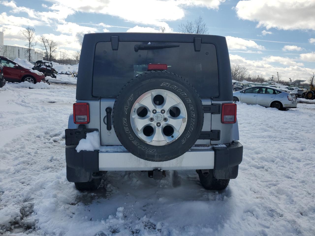 2014 Jeep Wrangler - Image 6