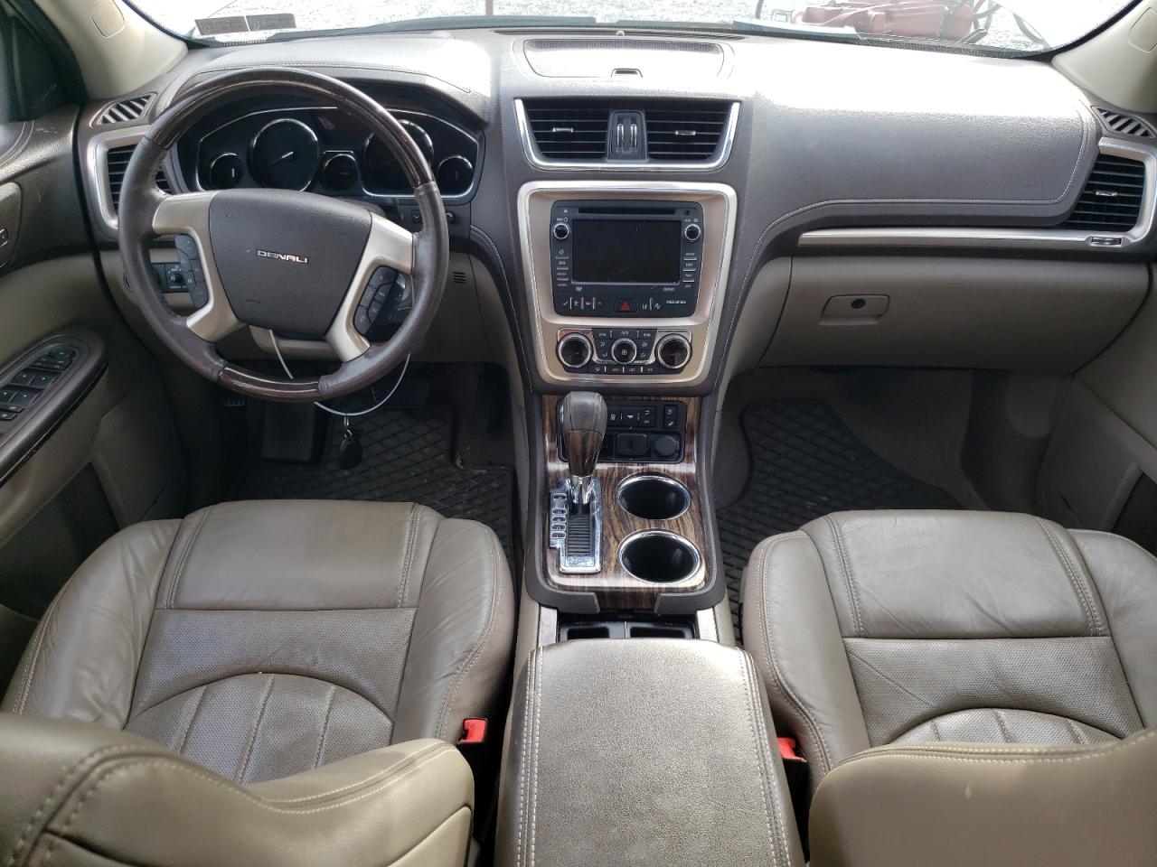 2015 GMC Acadia - Image 8