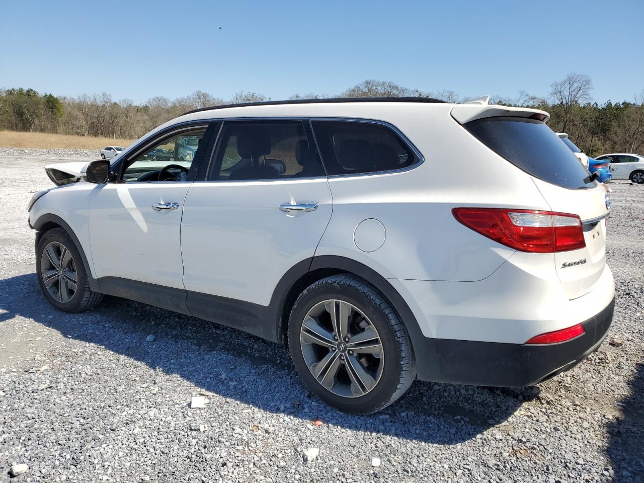 2013 Hyundai Santa Fe - Image 2