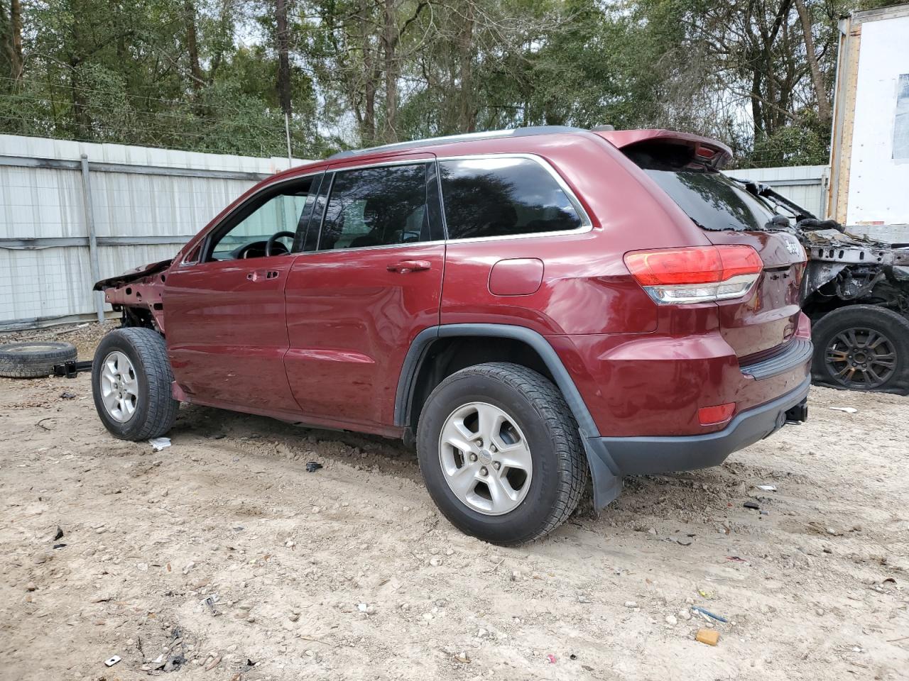 2016 Jeep Grand Cherokee - Image 2