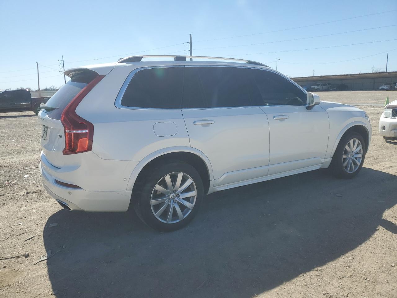 2016 Volvo XC90 - Image 3