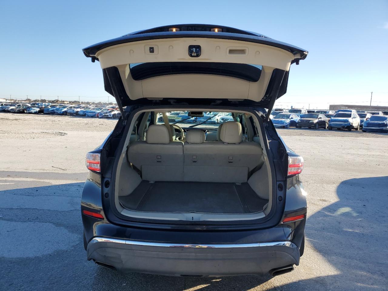 2015 Nissan Murano - Image 6
