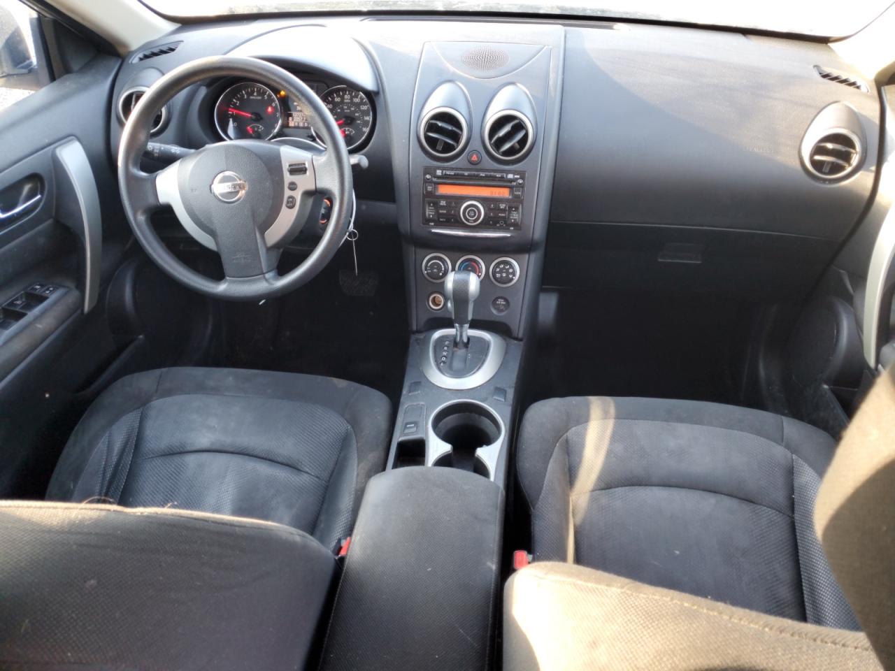 2013 Nissan Rogue - Image 8