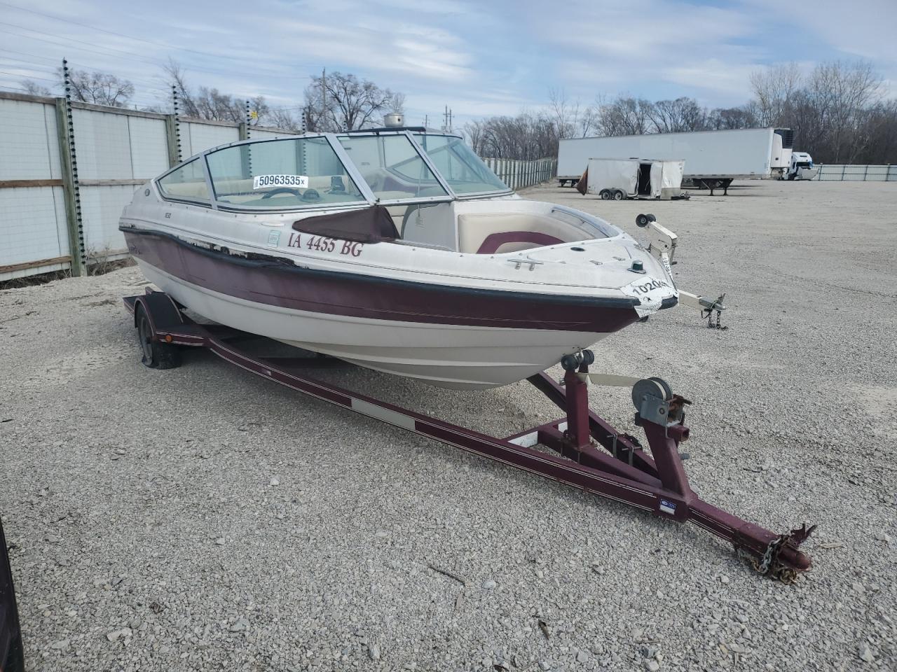 1994 Chaparral Sunesta for Sale in Des Moines, IA - Side