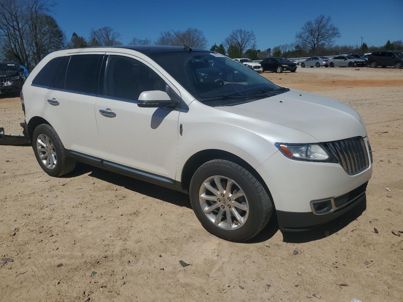 2013 Lincoln MKX - Image 4