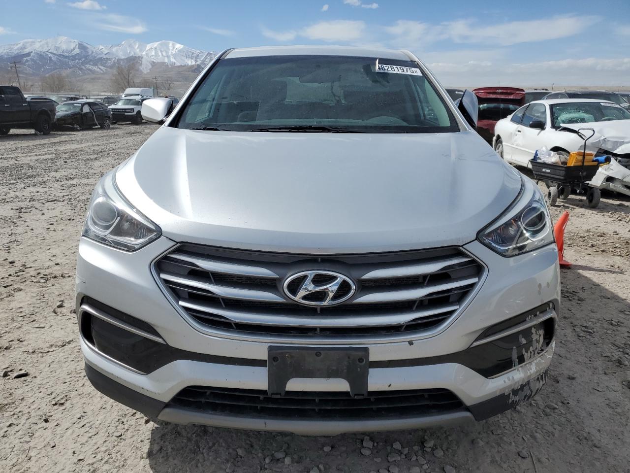 2017 Hyundai Santa Fe - Image 5