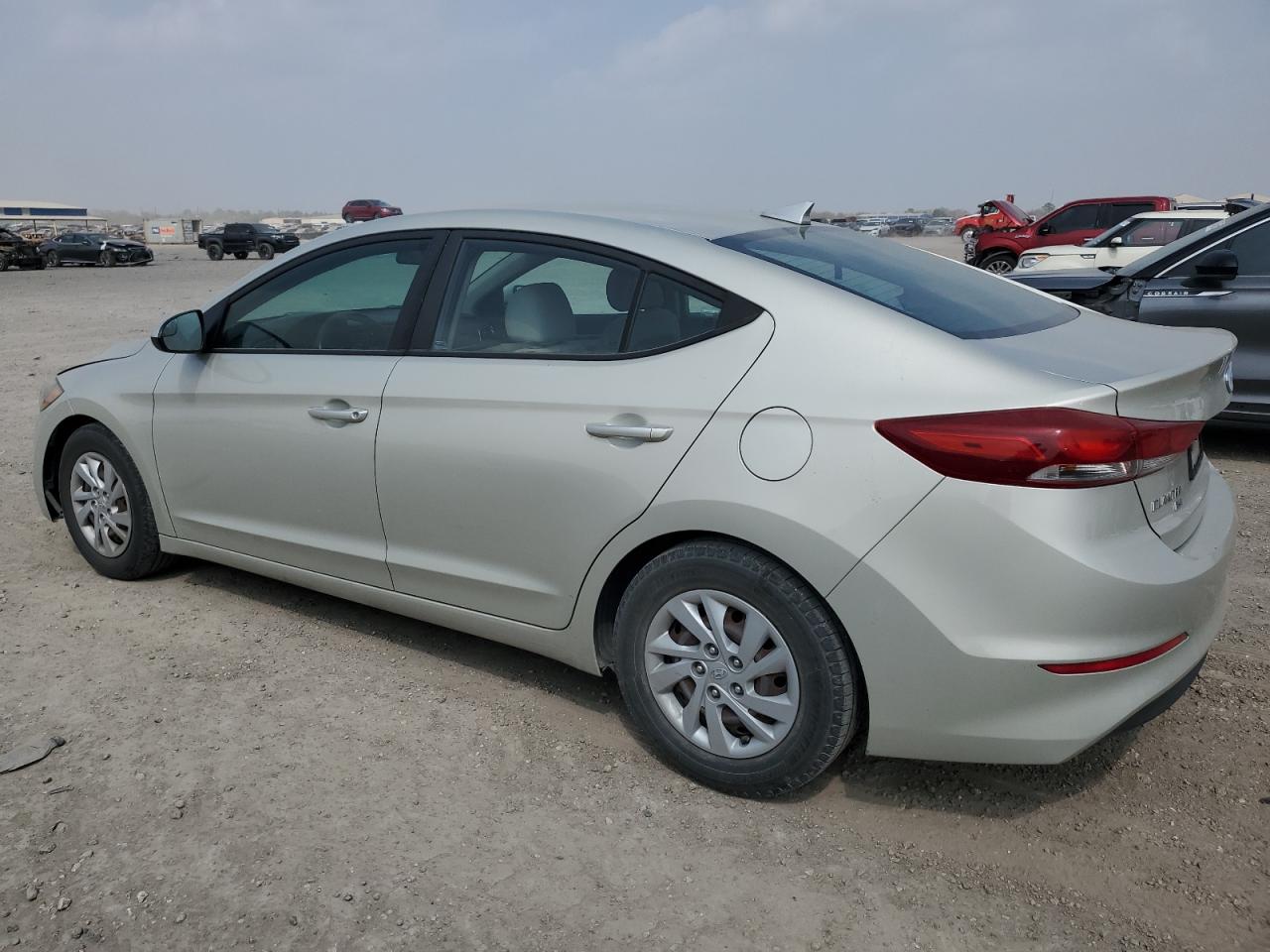 2017 Hyundai Elantra - Image 2