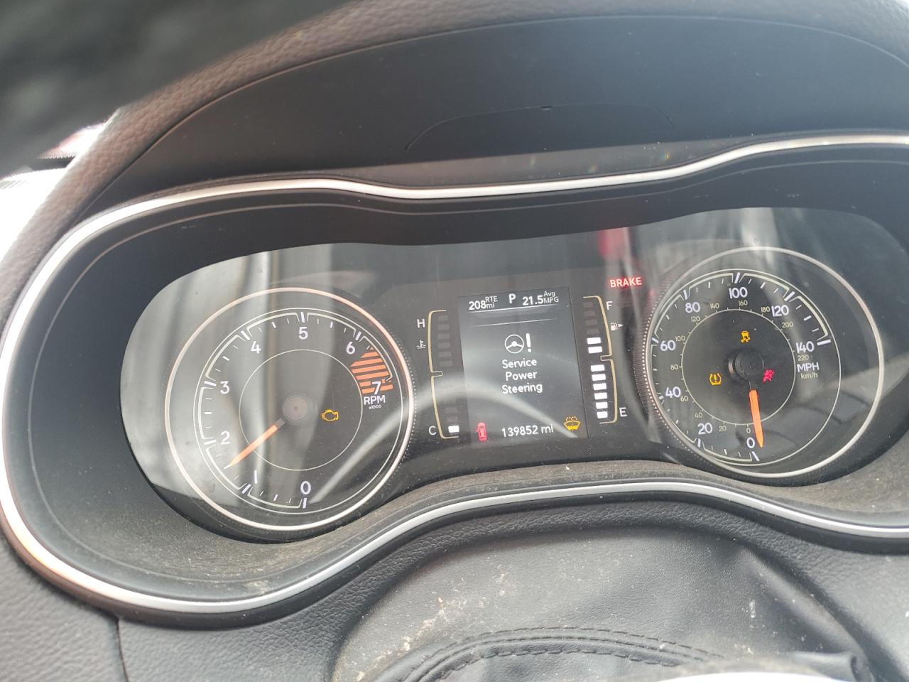 2020 Jeep Grand Cherokee - Image 9