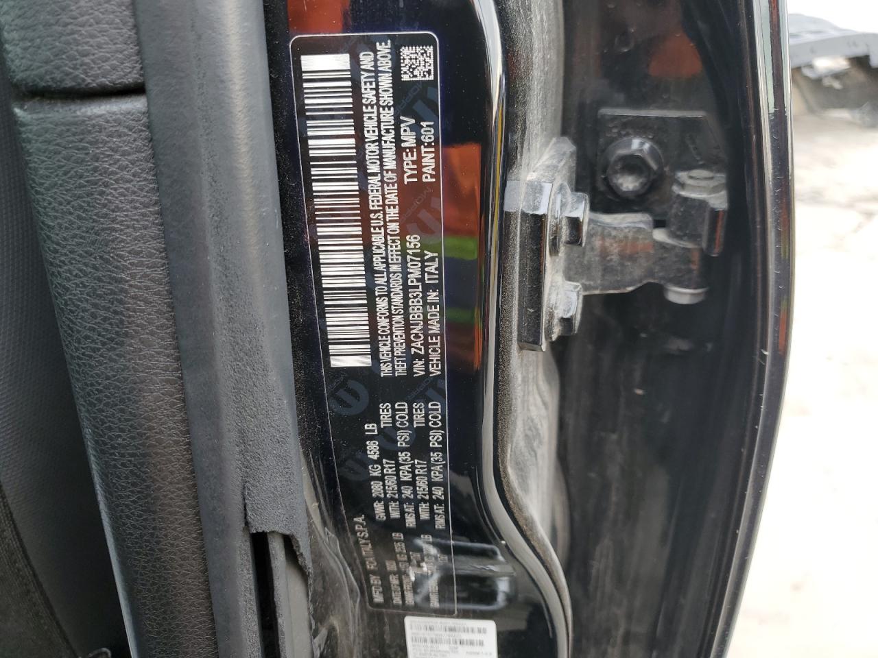 2020 Jeep Renegade - Image 13