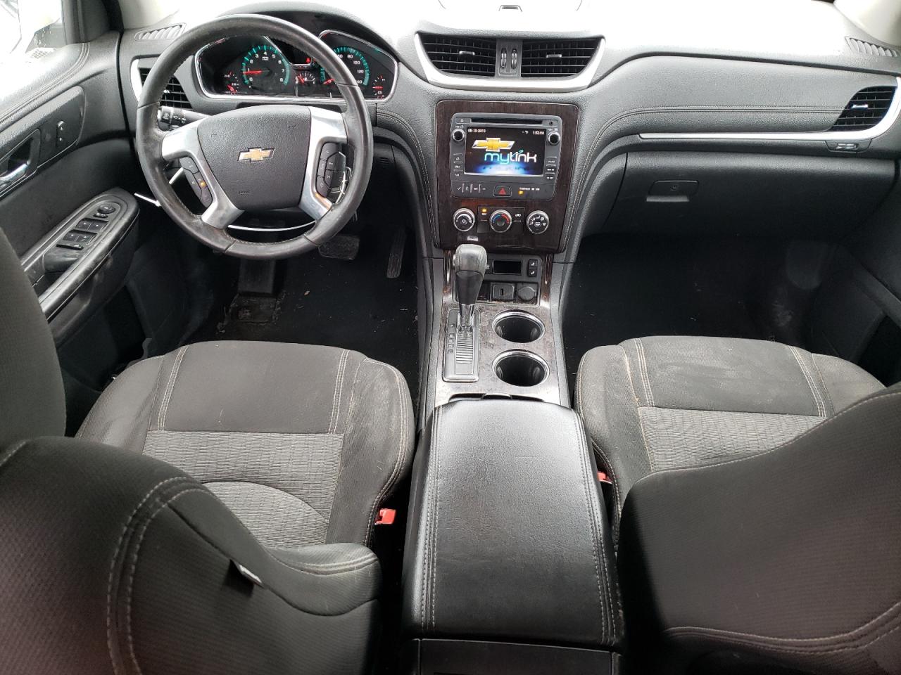 2015 Chevrolet Traverse - Image 8