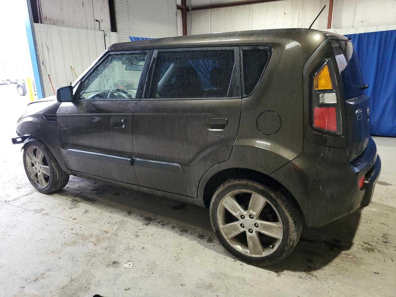 2010 Kia Soul - Image 2