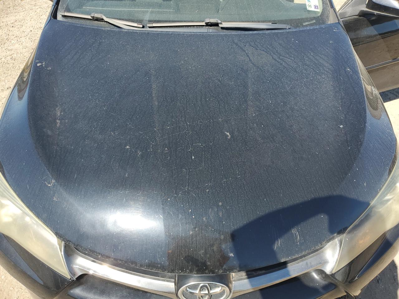 2015 Toyota Camry - Image 11