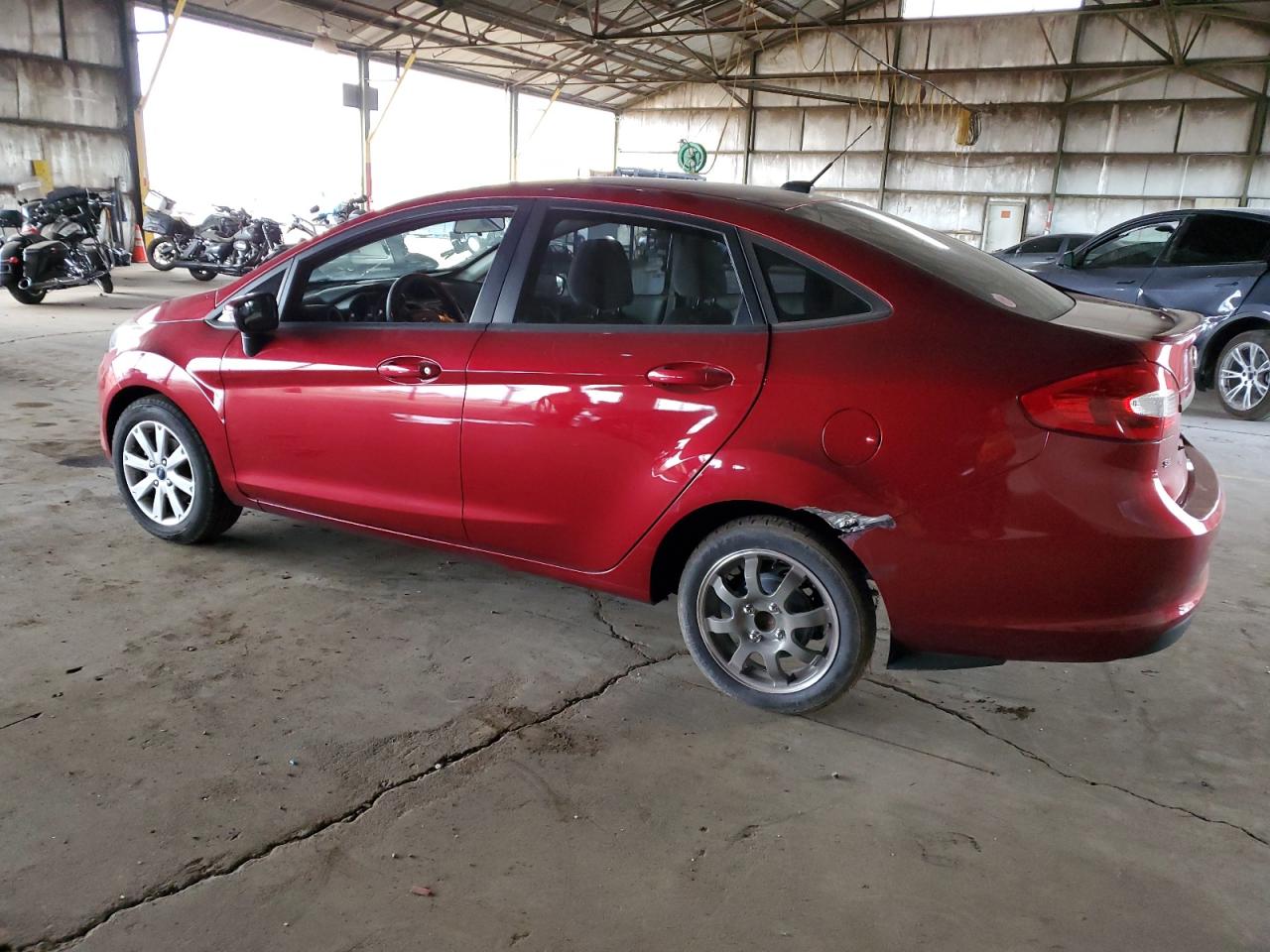 2013 Ford Fiesta - Image 2