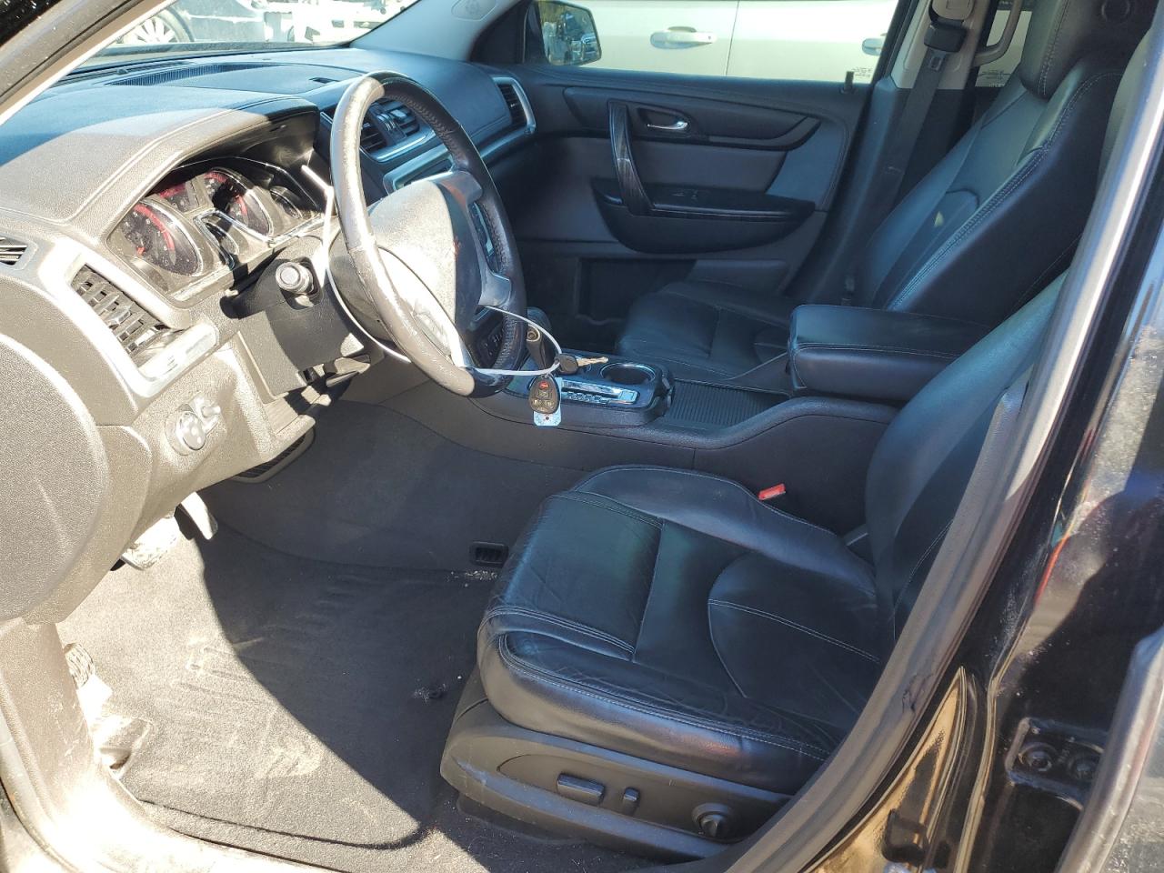 2017 GMC Acadia - Image 7
