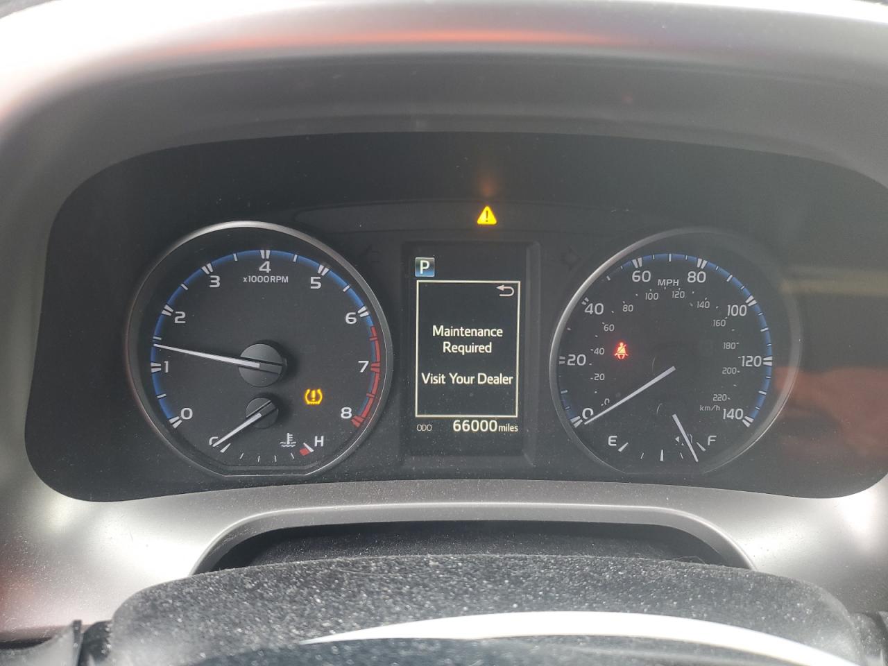 JTMBFREV9JJ203206 TOYOTA RAV4 2018