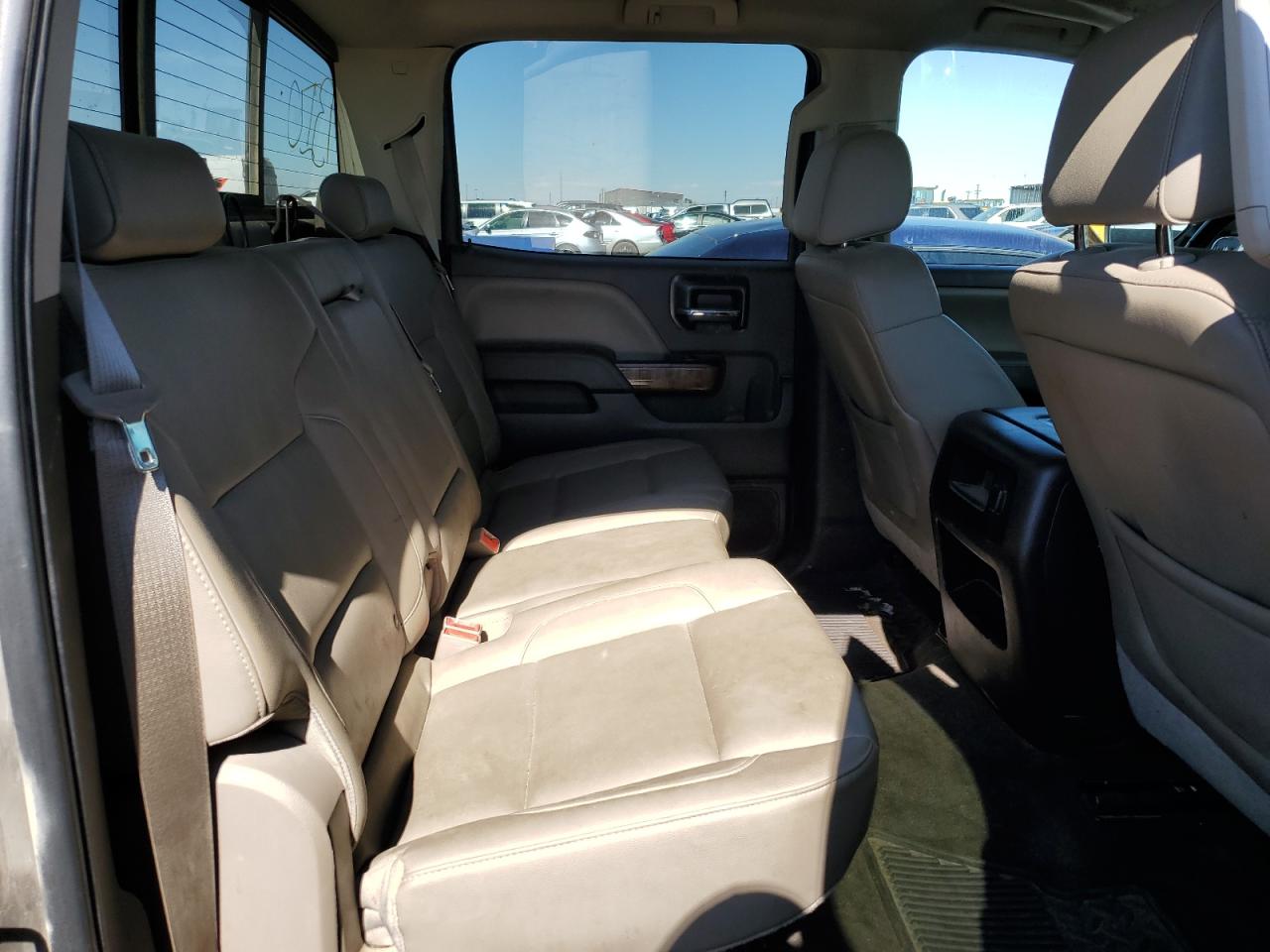 2015 GMC Sierra - Image 10