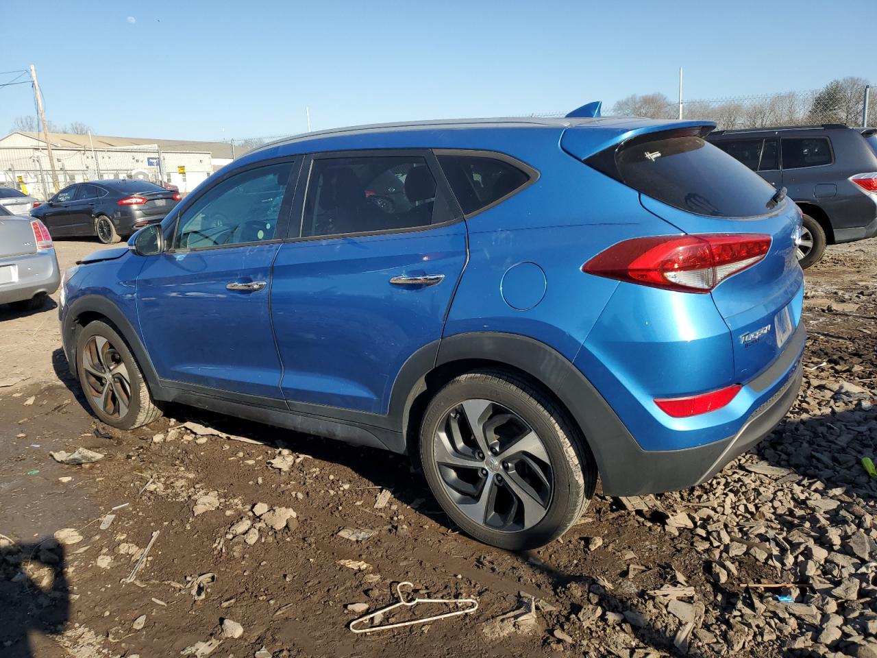 2016 Hyundai Tucson - Image 2