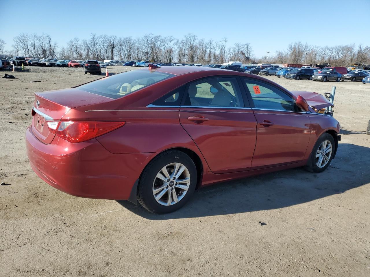 2013 Hyundai Sonata - Image 3