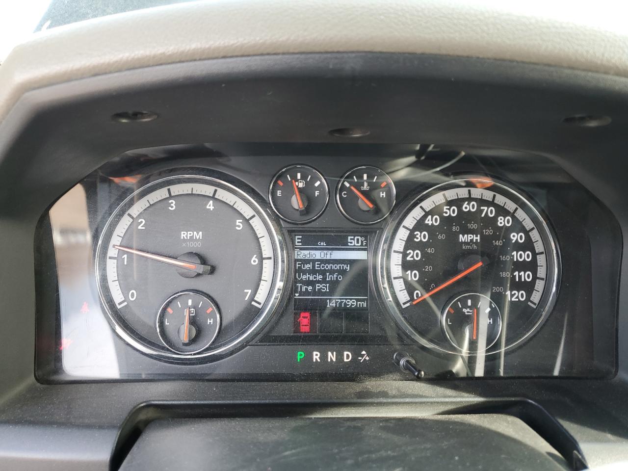 2010 Dodge RAM - Image 9