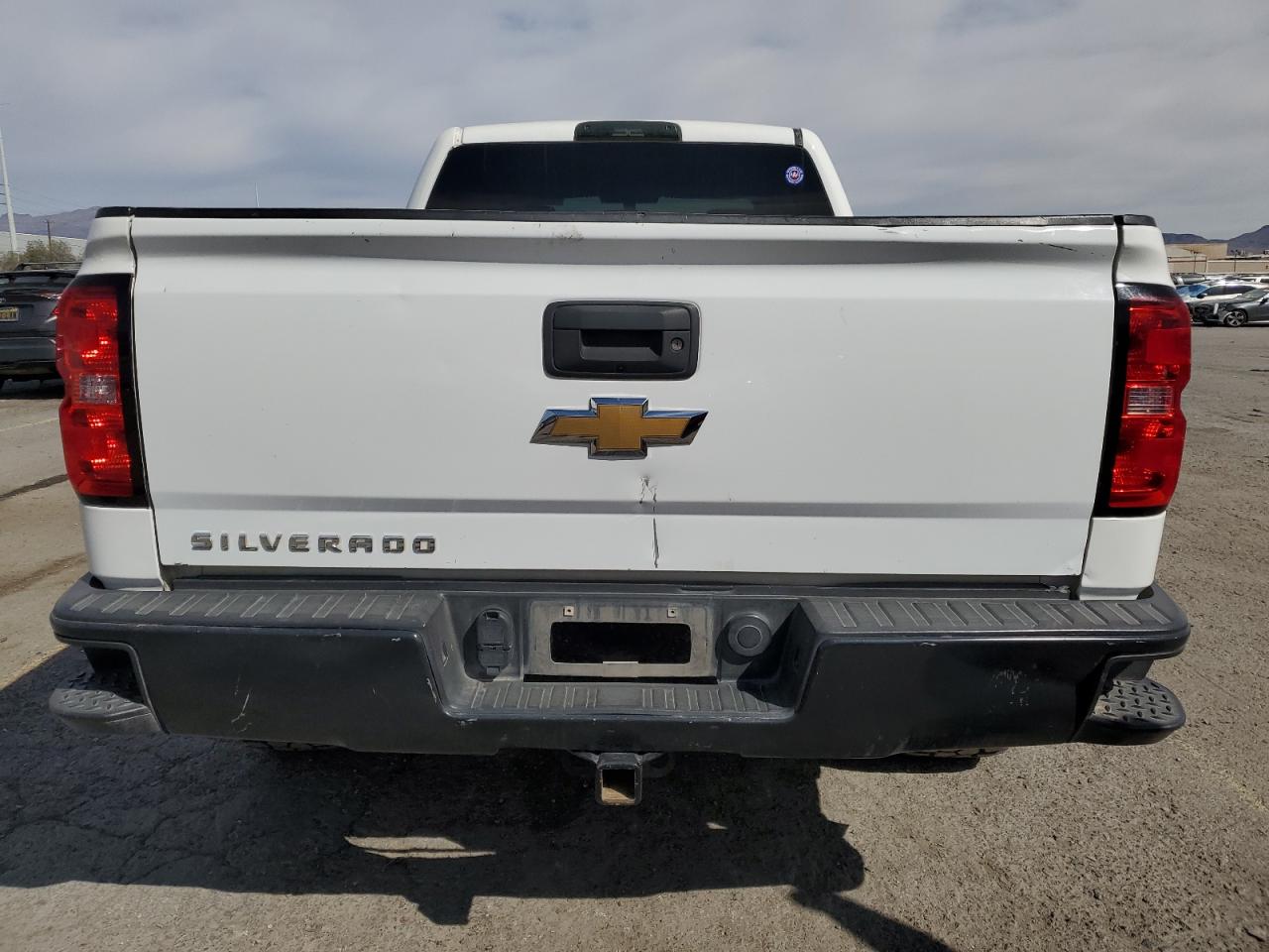 1GCVKNEC6J2314779 CHEVROLET ALL Models 2018