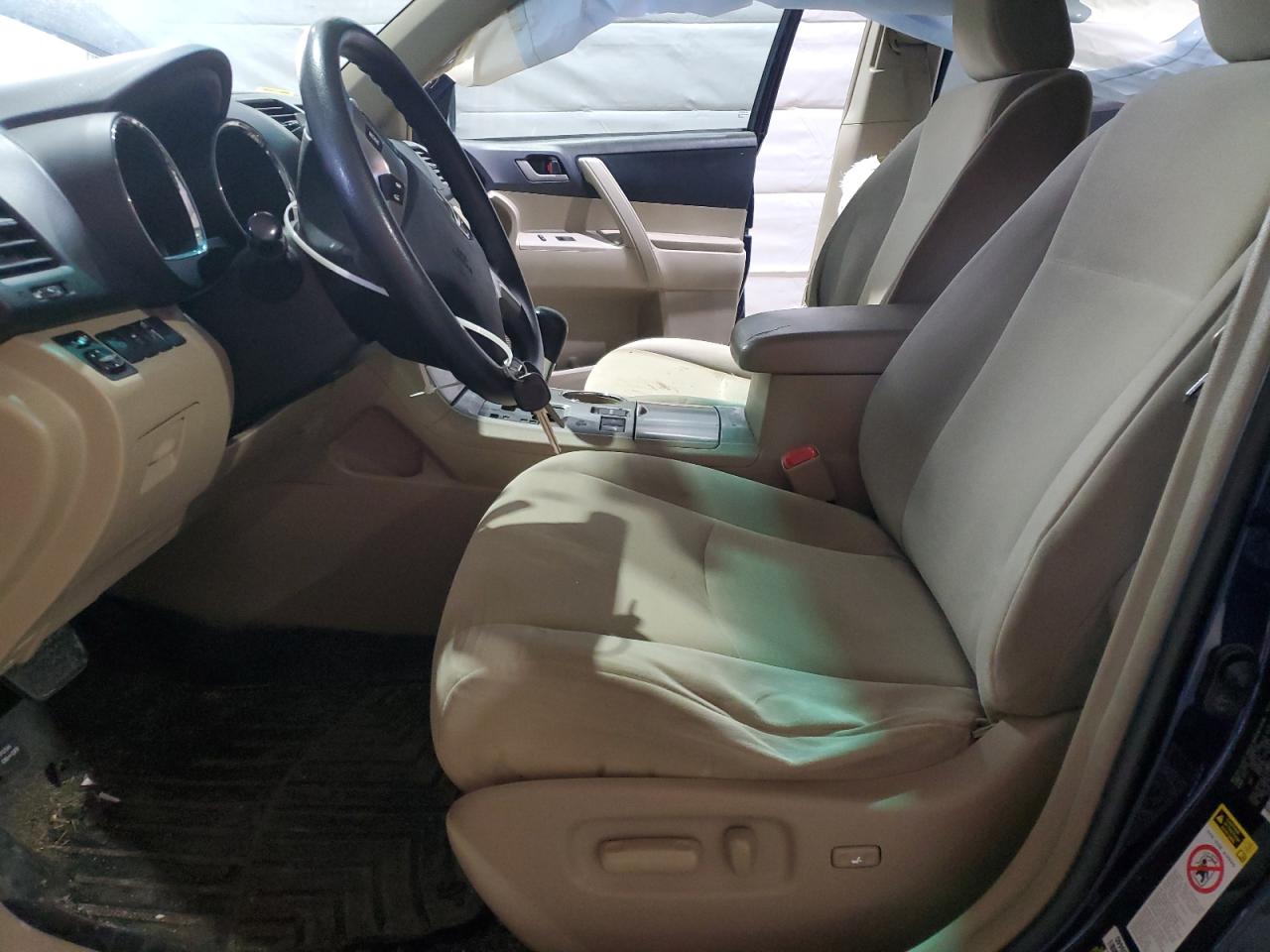 2011 Toyota Highlander - Image 7