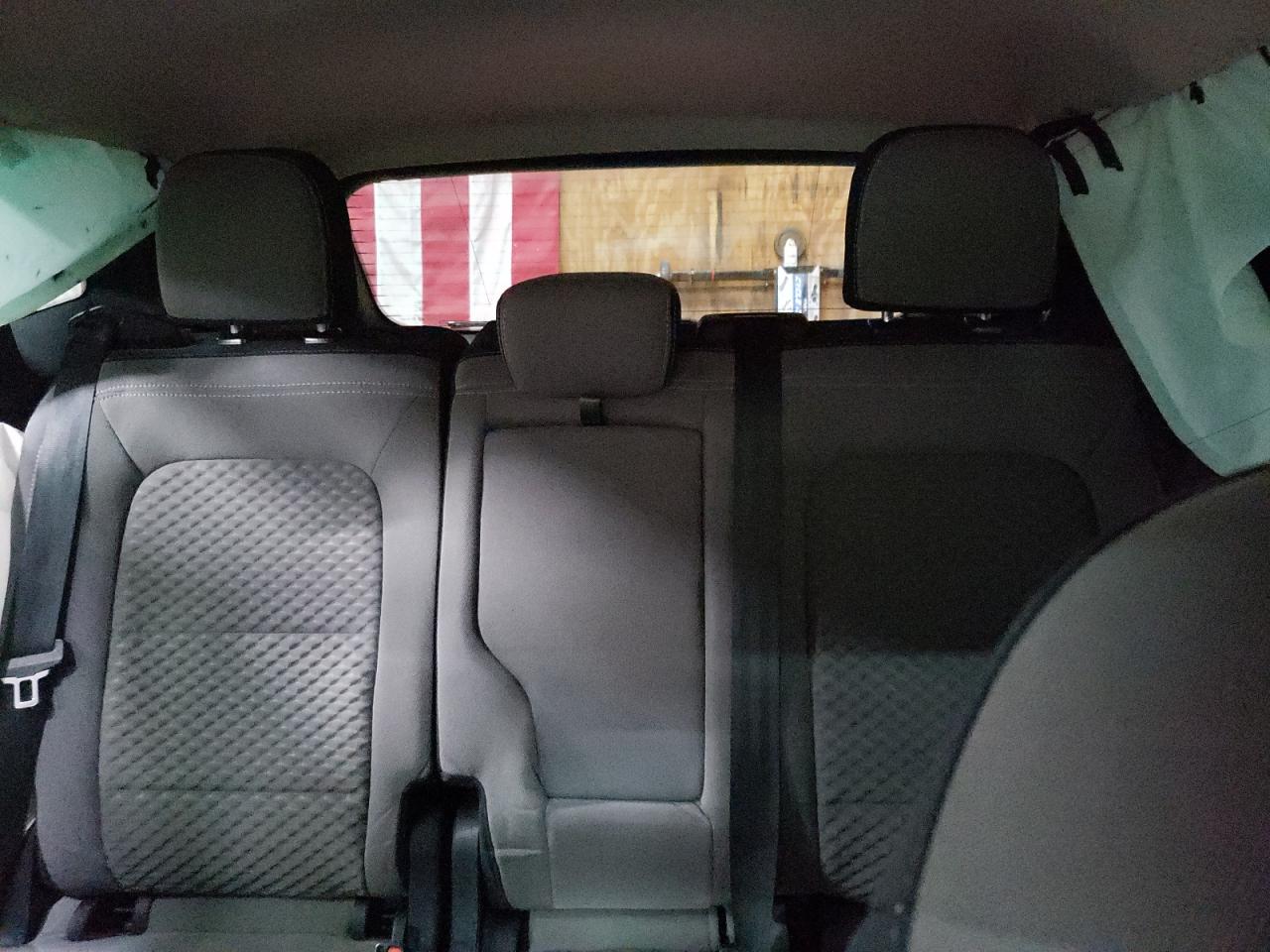 1FMCU9G66LUB64796 FORD ESCAPE 2020