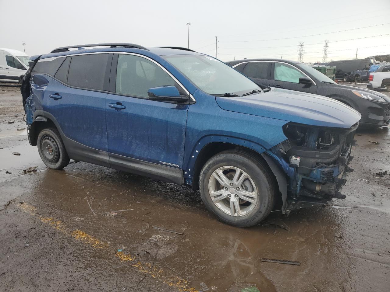 2020 GMC Terrain - Image 4