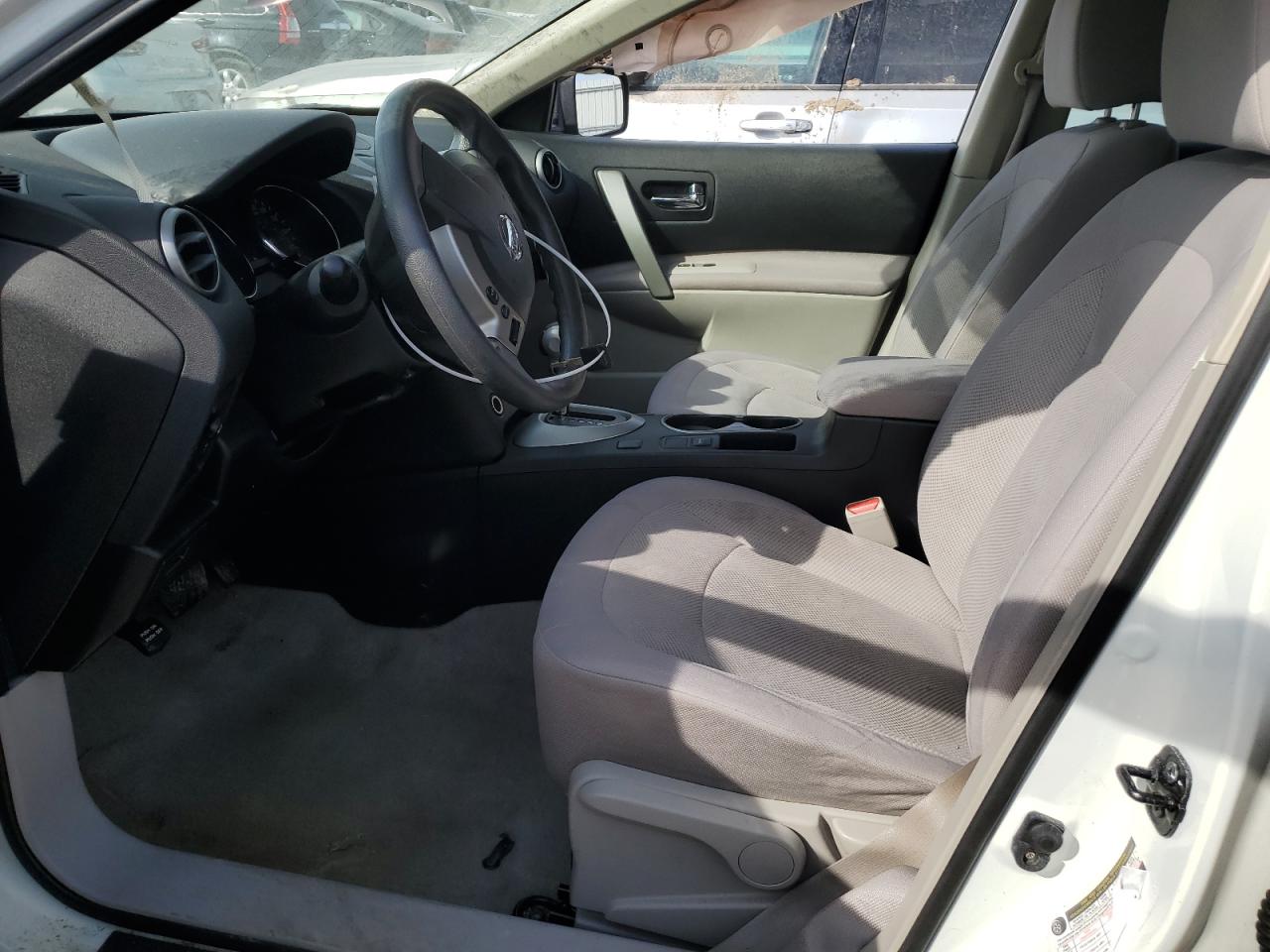 2012 Nissan Rogue - Image 7