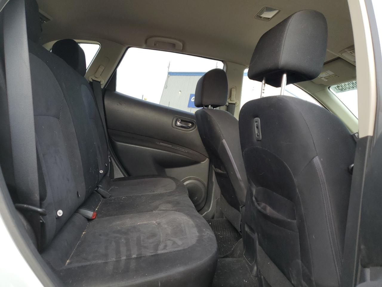 2013 Nissan Rogue - Image 10