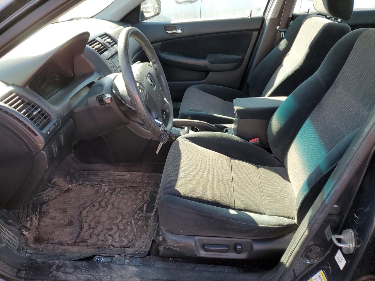 2003 Honda Accord - Image 7
