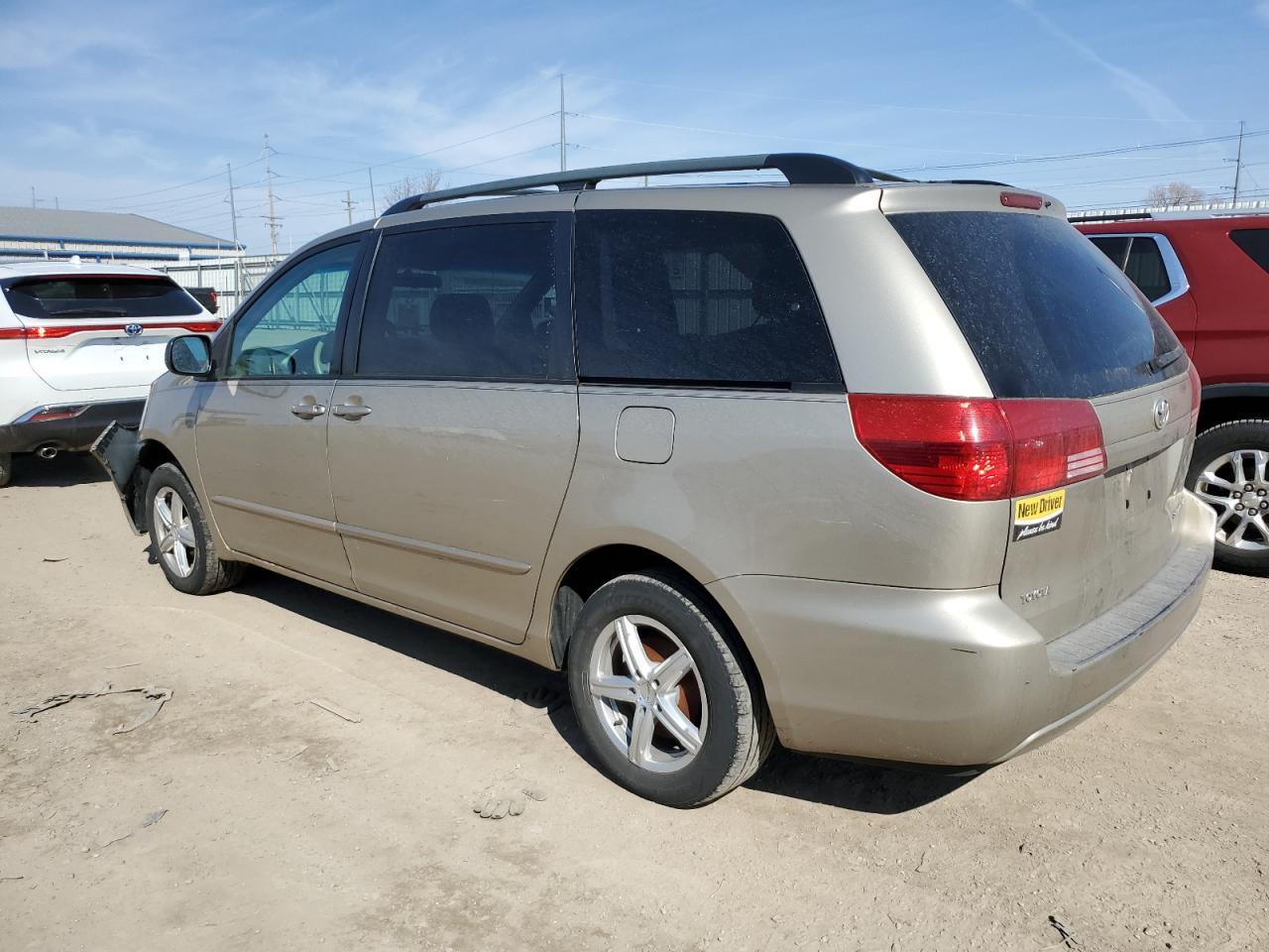 2005 Toyota Sienna - Image 2