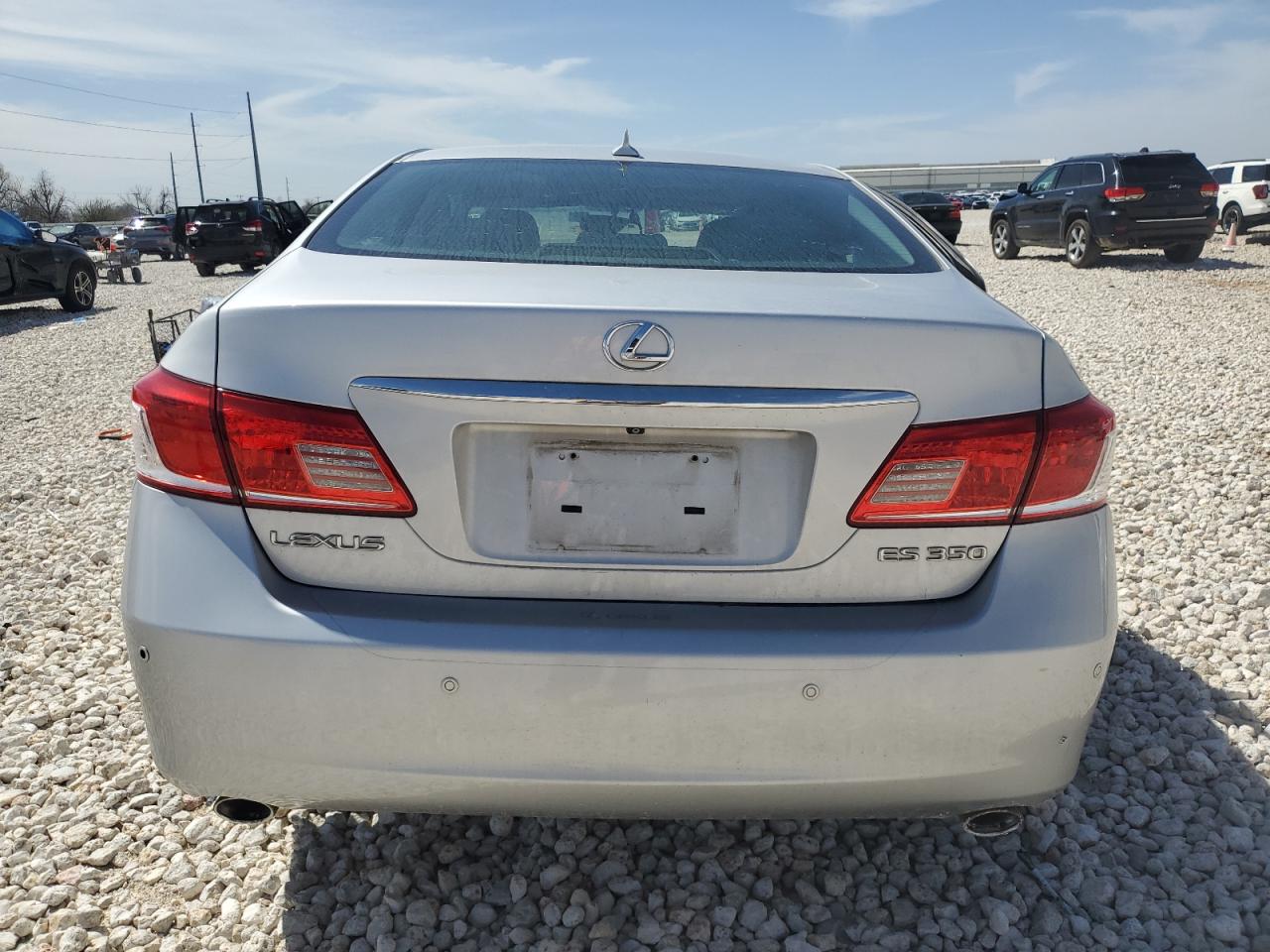 2010 Lexus ES - Image 6